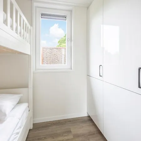 בית נופש Luxurious In With Wifi