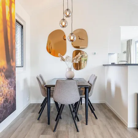 Luxurious In With Wifi בית נופש *