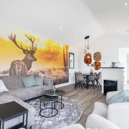 Luxurious In With Wifi * פורטהאוזן